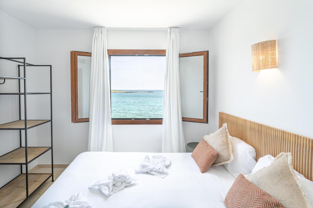 Beachfront Holiday Apartment Lotja 7 - Grupo Berna Colonia de Sant Jordi Bagian luar foto