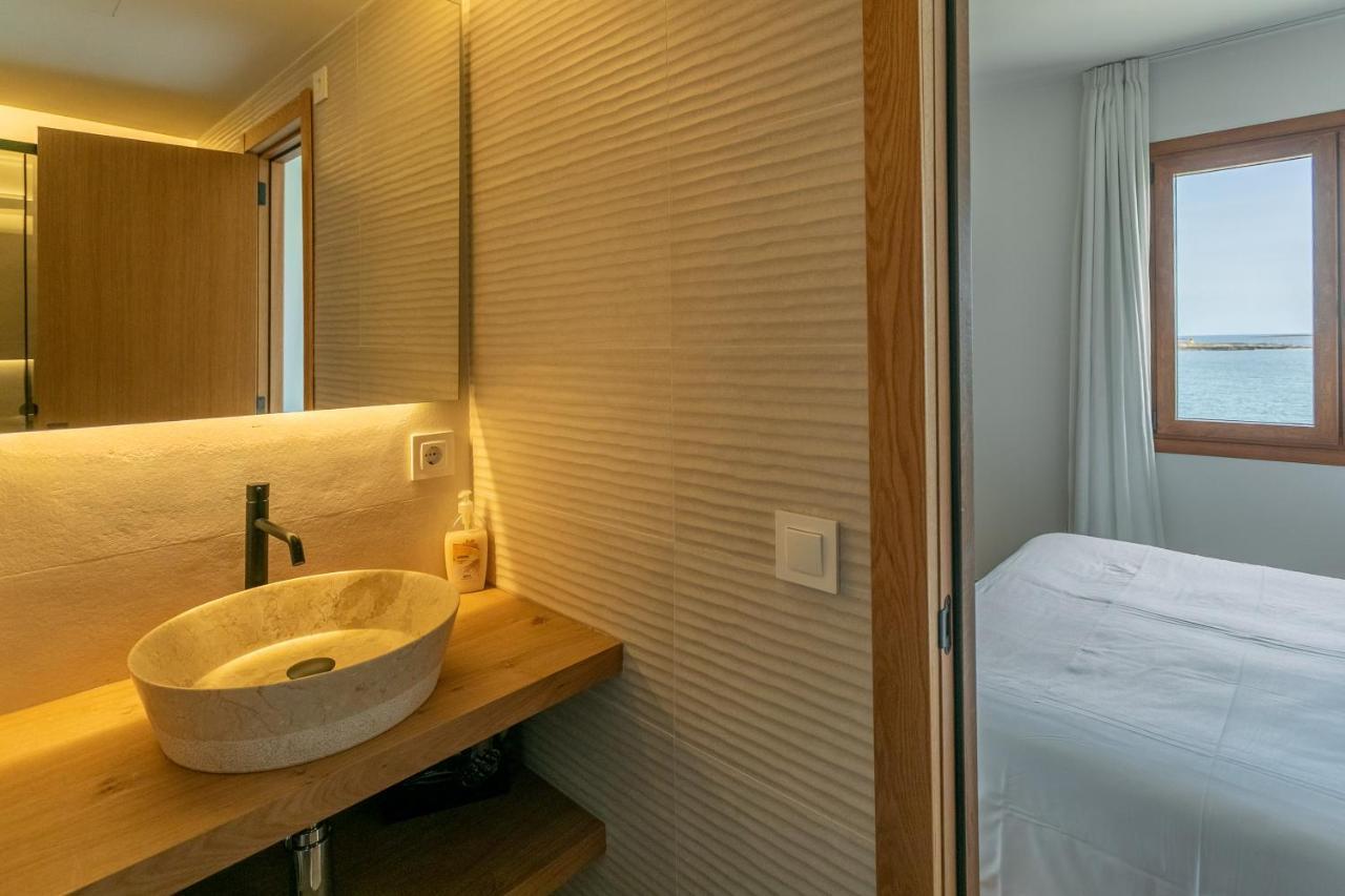 Beachfront Holiday Apartment Lotja 7 - Grupo Berna Colonia de Sant Jordi Bagian luar foto