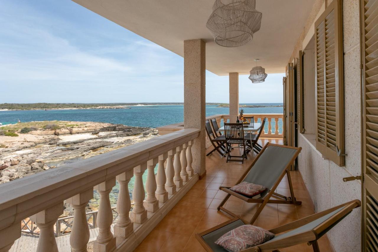 Beachfront Holiday Apartment Lotja 7 - Grupo Berna Colonia de Sant Jordi Bagian luar foto