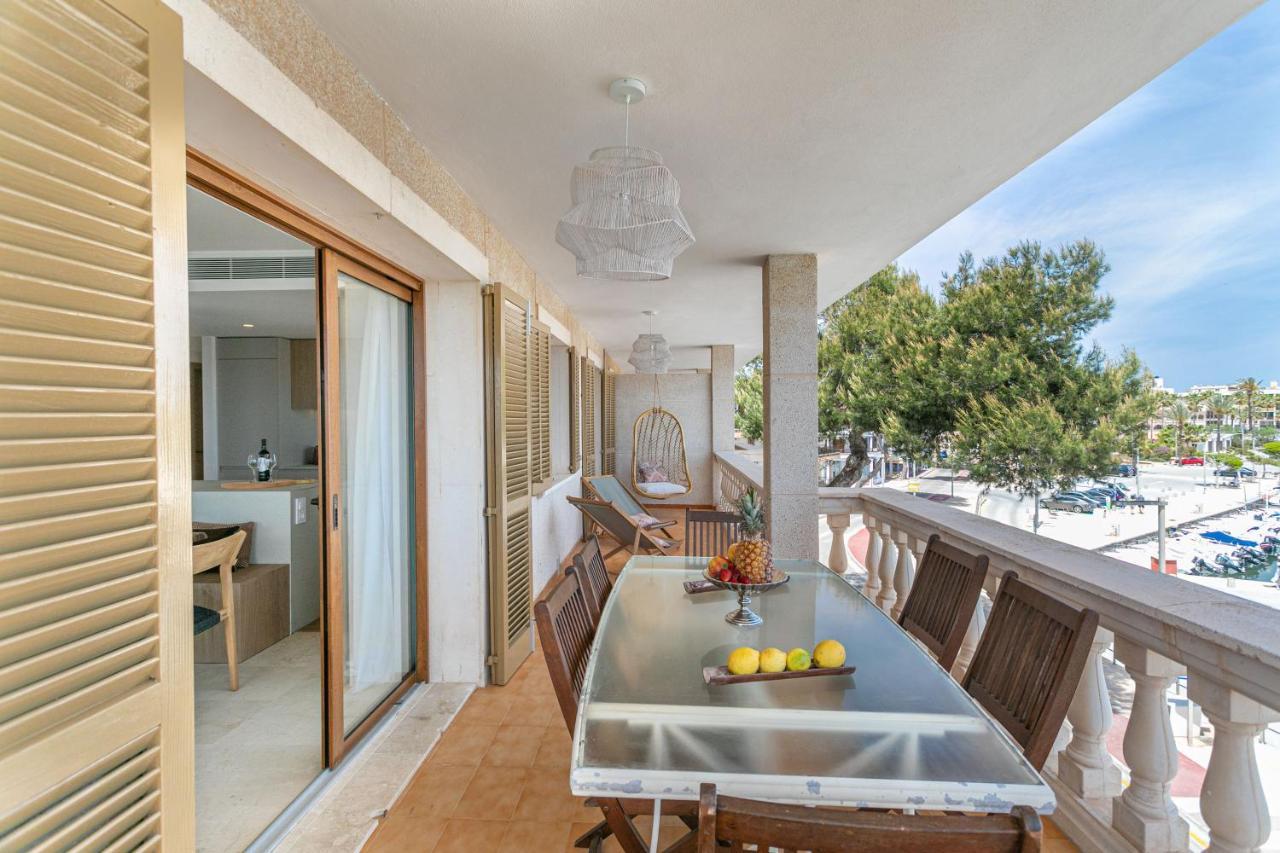 Beachfront Holiday Apartment Lotja 7 - Grupo Berna Colonia de Sant Jordi Bagian luar foto